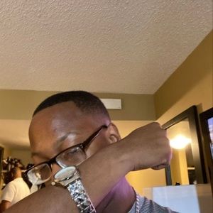 Meet your Posher, Raphael